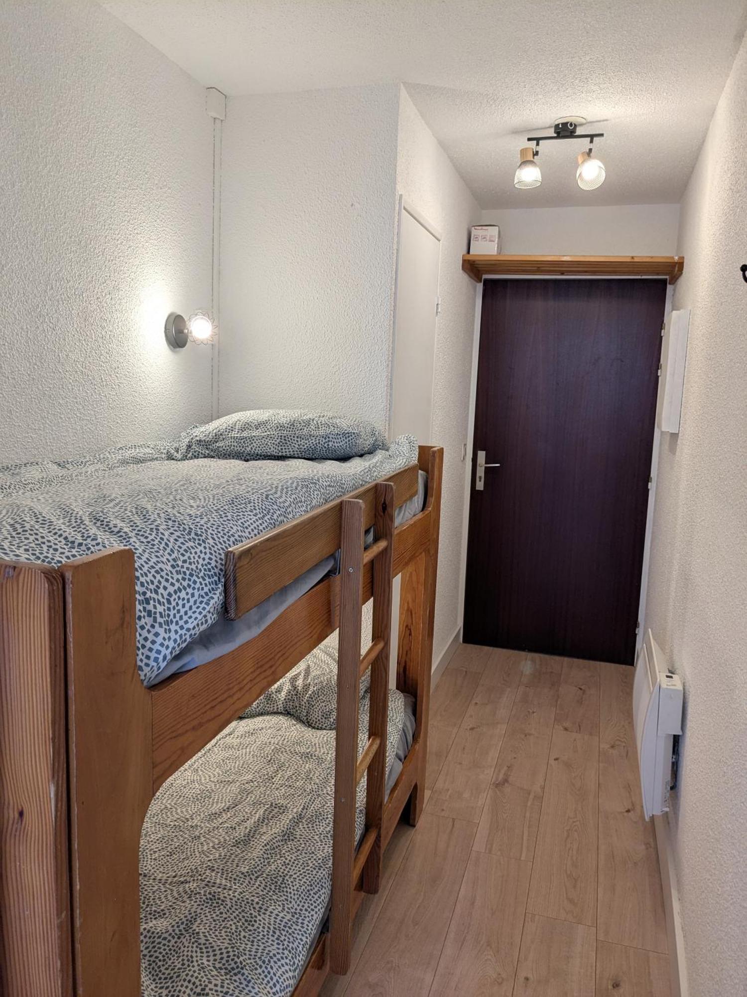 Charmant T2 Wifi Parking Gratuit 4 Personnes Esquièze - Sère Exteriör bild